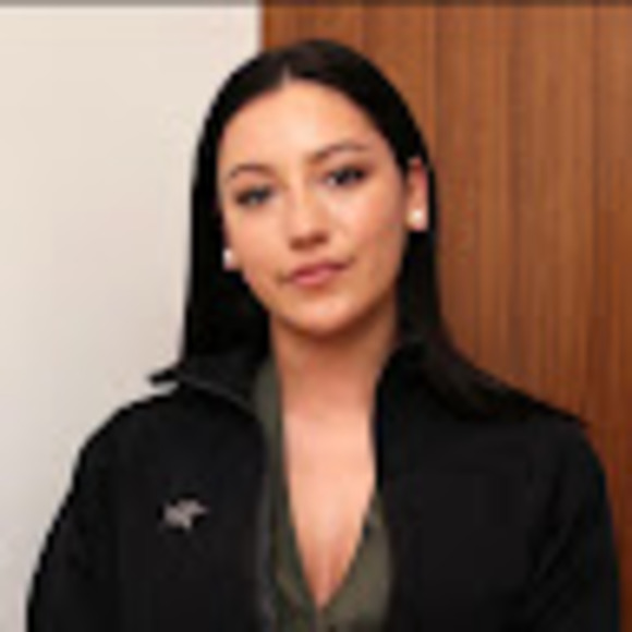 Meet your Posher, Nicky - Picture 1 of 1